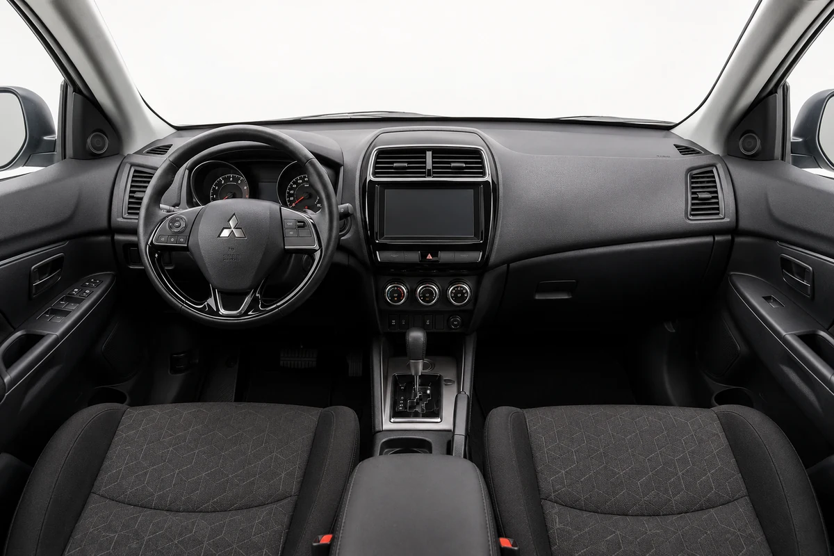Mitsubishi Outlander Sport 3